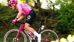 Route - Fracture de la clavicule pour Kasper Asgreen, opéré avec succès