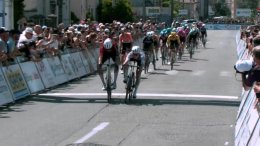 Alpes Isère Tour - Tom Lambert Wetzel remporte la 2e étape à la photo-finish
