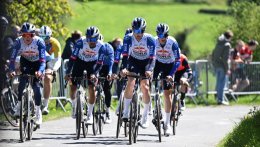 Tour Auvergne-Rhône-Alpes - Daniel Felipe Martinez leader... la compo de Red Bull