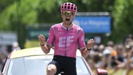 Tour Auvergne-Rhône-Alpes - Alex Baudin remporte la 1ère étape, Paul Seixas piégé !