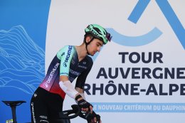 Route - Paul Seixas «au repos avant de continuer sa préparation pour le Tour...»