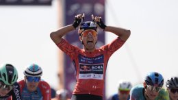 Giro Next Gen - Davide Donati s'impose au sprint sur la 2e étape ! Aubin Sparfel 3e