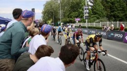 Tour de Belgique - Les drapeaux jaunes remplacés par des panneaux numériques