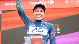 Route - Shari Bossuyt étend son bail avec AG Insurance - Soudal Team