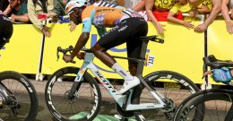 Tour de France - Biniam Girmay : «Dans les 250 derniers mètres, j'étais enfermé»