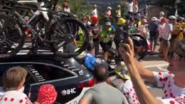 Tour de France - Ener Rubio, victime des spectateurs de l'Alpe d'Huez, abandonne