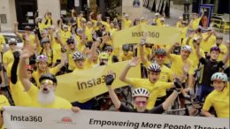Matériel - Think Bold, Ride Bold : Insta360 a investi Paris avec 250 cyclistes