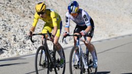 Tour de France Femmes - Reusser : «On s'est trop regardées... tellement stupide»