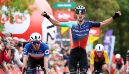 Grand Prix de Wallonie - Aubin Sparfel le plus véloce au sommet de la Citadelle !