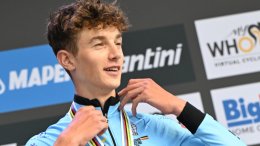 Transfert - La Visma | Lease a Bike chipe une pépite belge à Decathlon CMA CGM