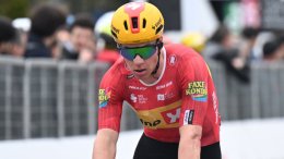 Transfert - Jonas Abrahamsen prolonge à très longue durée chez Uno-X Mobility