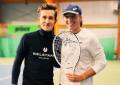 Sport Kwiatkowski apprend à jouer au tennis avec sa compatriote Swiatek